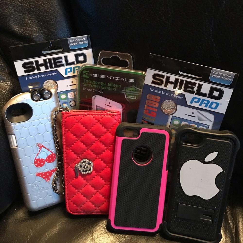 IPHONE CASES 5/5s/SE PLUS SCREEN PROTECTORS